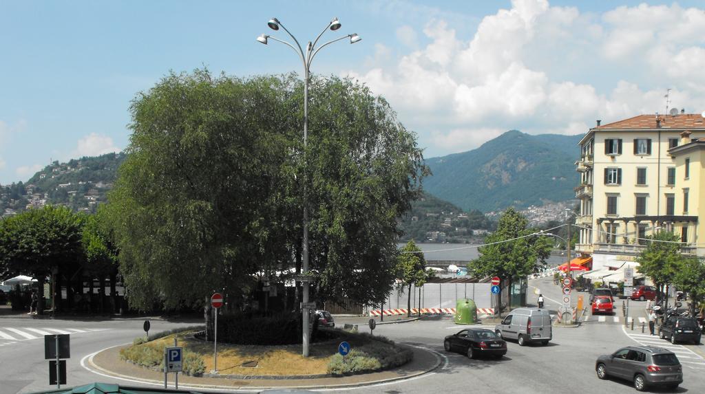 Hotel Il Vecchio Borgo Relais Como Exterior foto