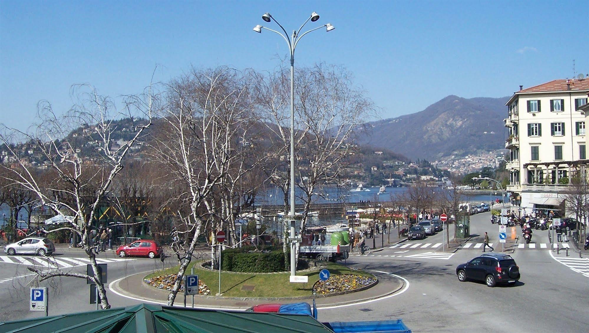 Hotel Il Vecchio Borgo Relais Como Exterior foto